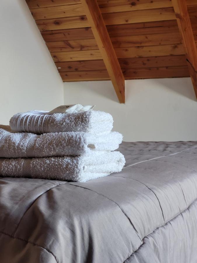 Cabanas Espacio Bandurrias San Martín de los Andes Eksteriør billede